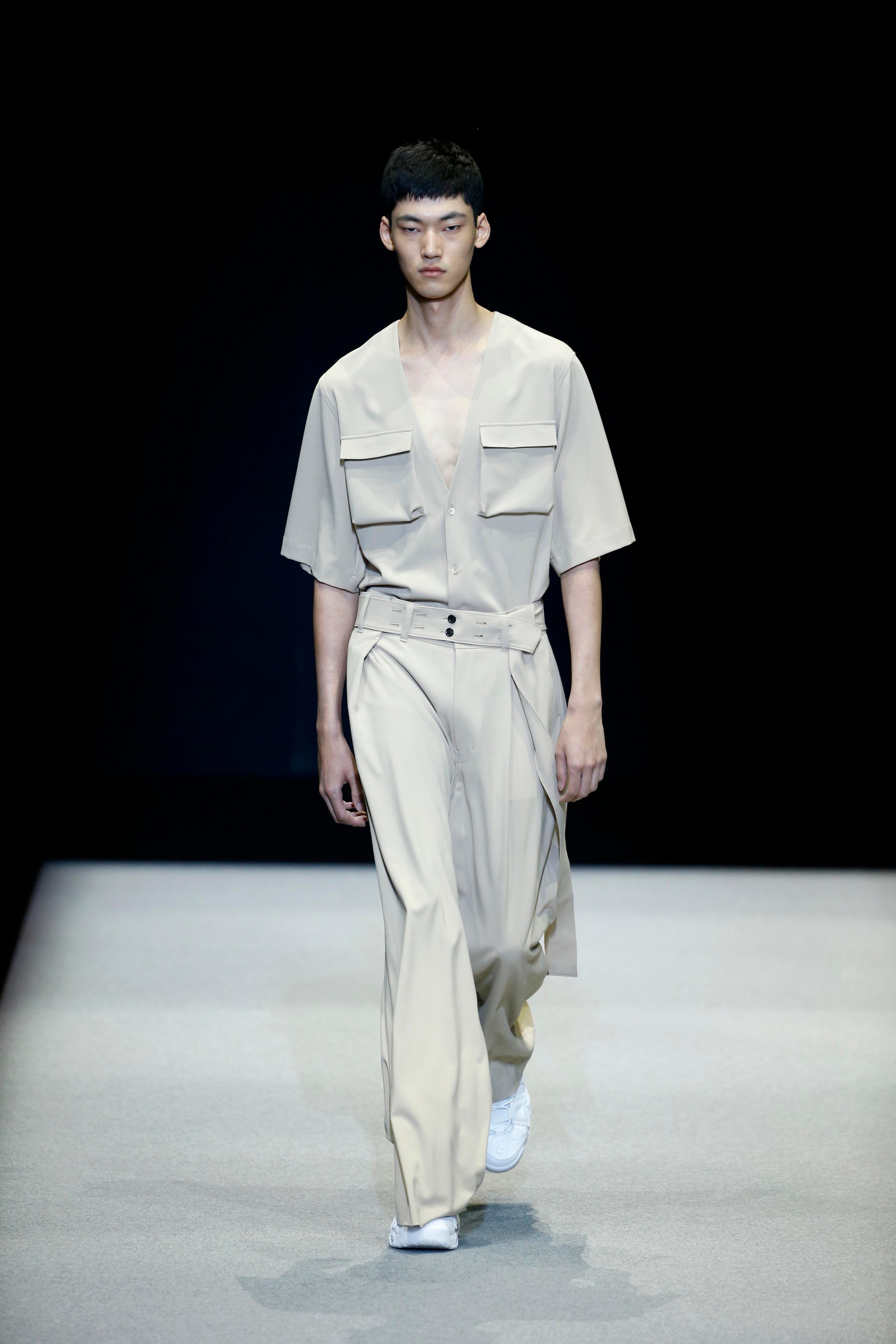 Milano Moda Uomo Primavera/Estate 2018 Munsoo Kwon